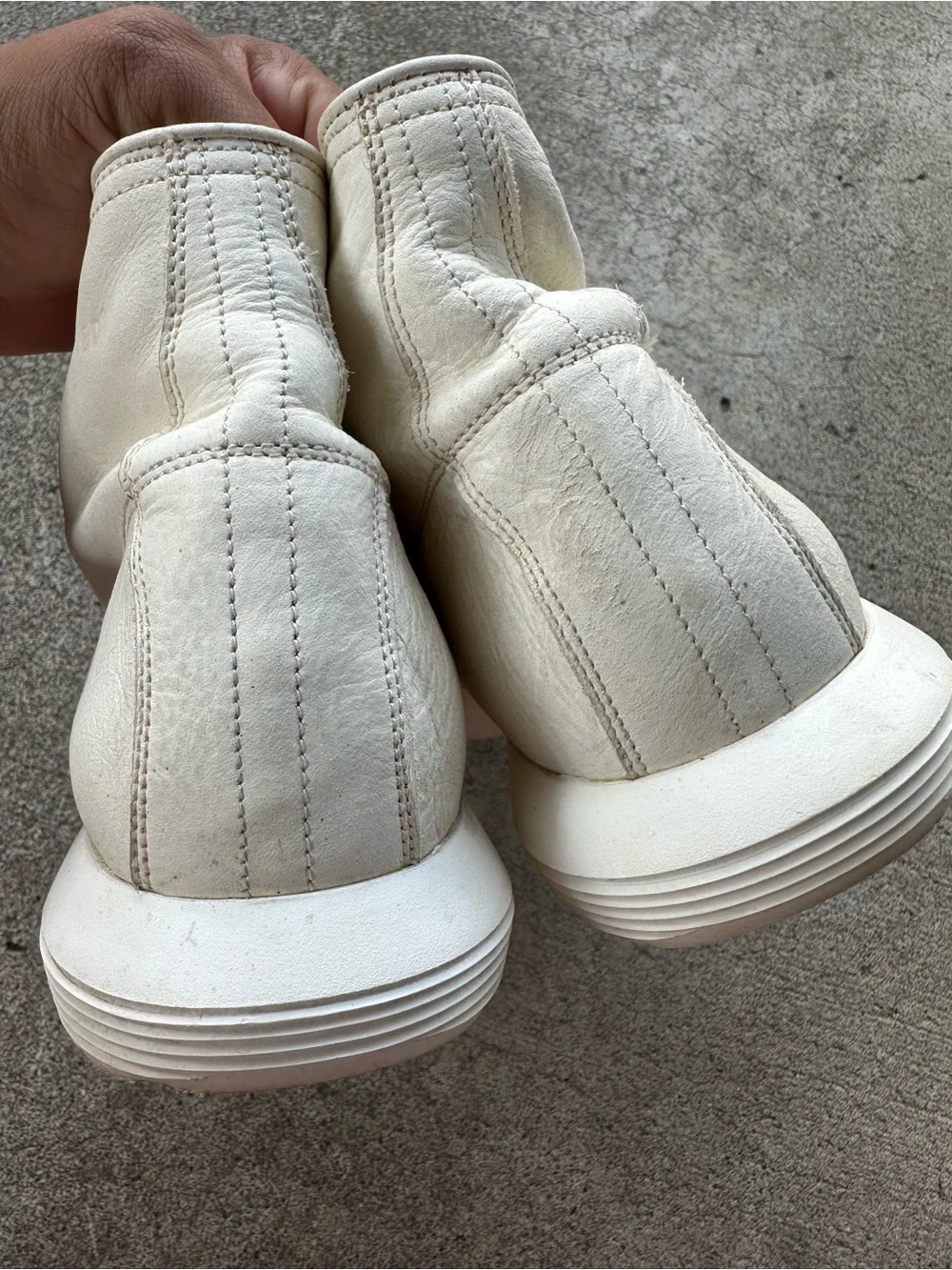Unmarked Archie Runner White Leather Lace Up Sneakers